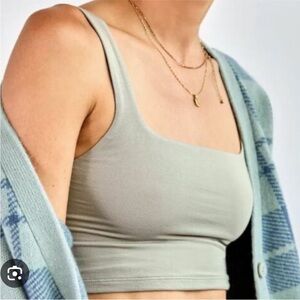 Aritzia Wilfred Vacay Cropped Tank